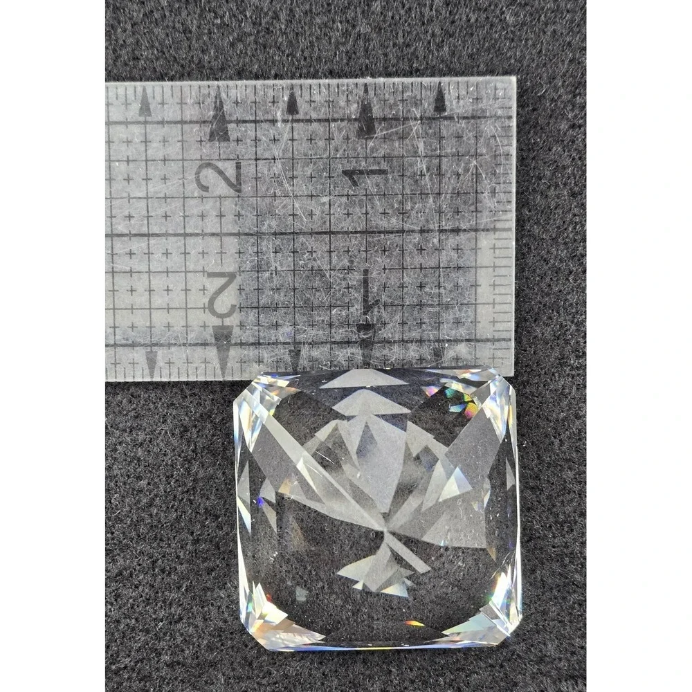Vtg Oleg Cassini Crystal Paperweight Cut Square Cut Clear 2x1.5